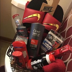 Men gift basket